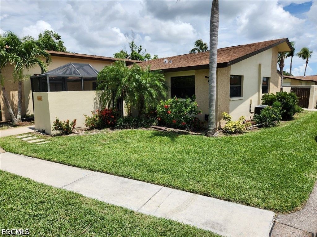 6160 Principia Dr 2, Fort Myers