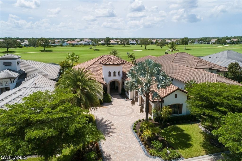 16450 Seneca Way, Naples