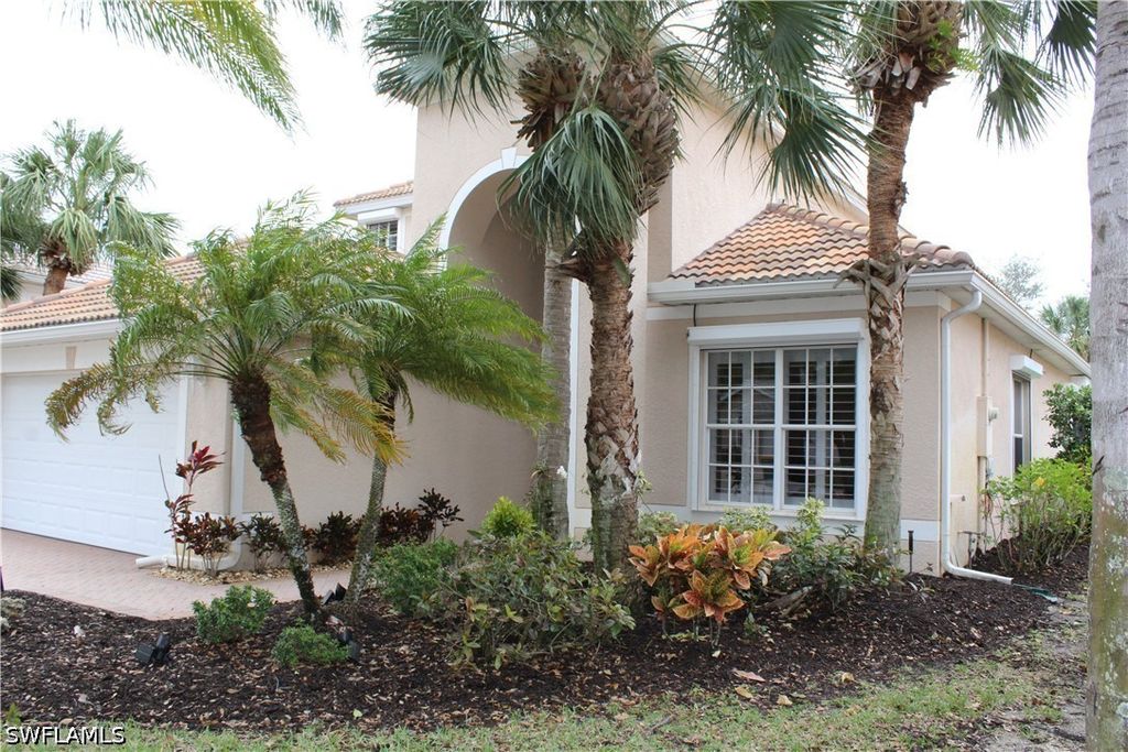 6478 Waverly Green Way, Naples