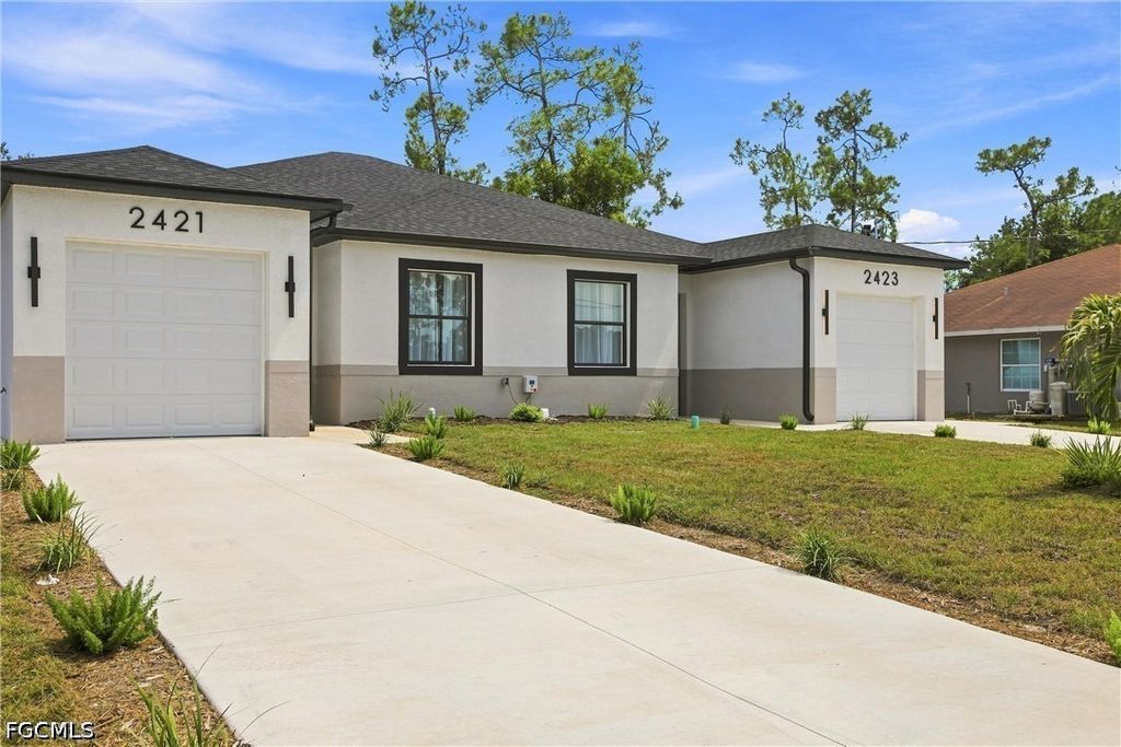 2421 Herb Ave S, Lehigh Acres
