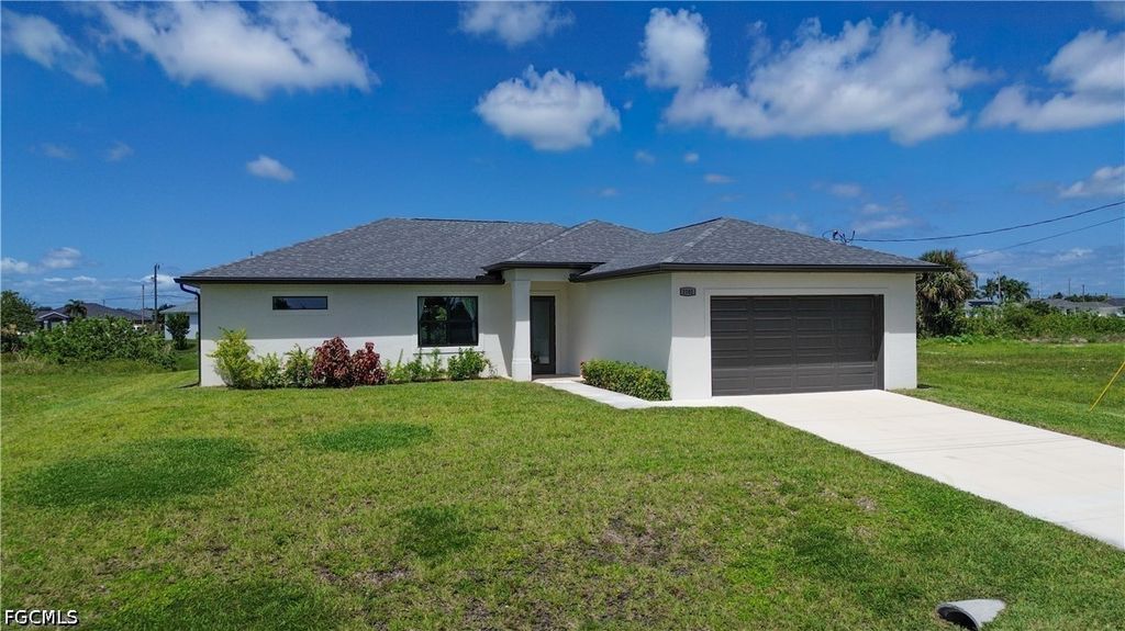 2102 Nw 6th Pl, Cape Coral