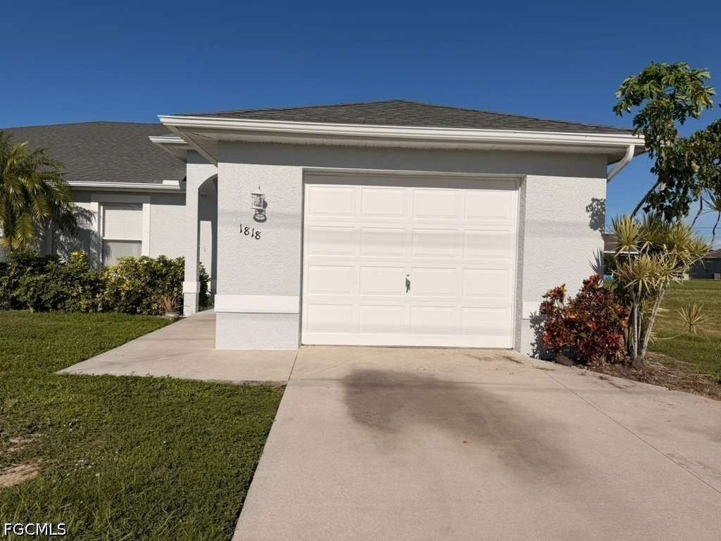 1818 Andalusia Blvd, Cape Coral