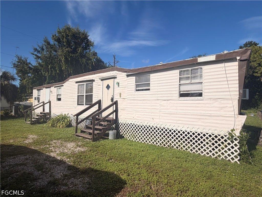7838 Ebson Dr 6 Or Unit B, North Fort Myers