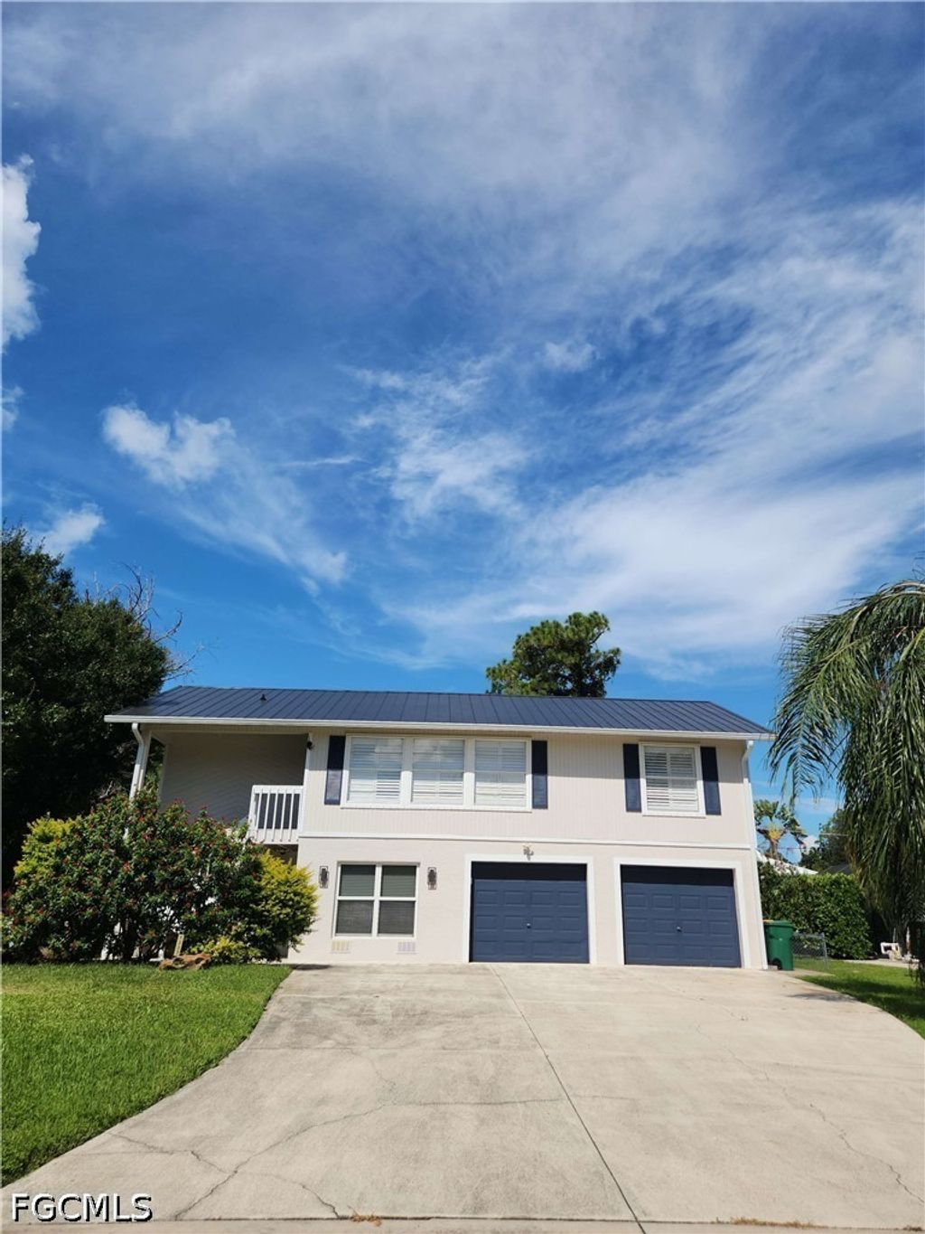 1337 Center Ln, NAPLES