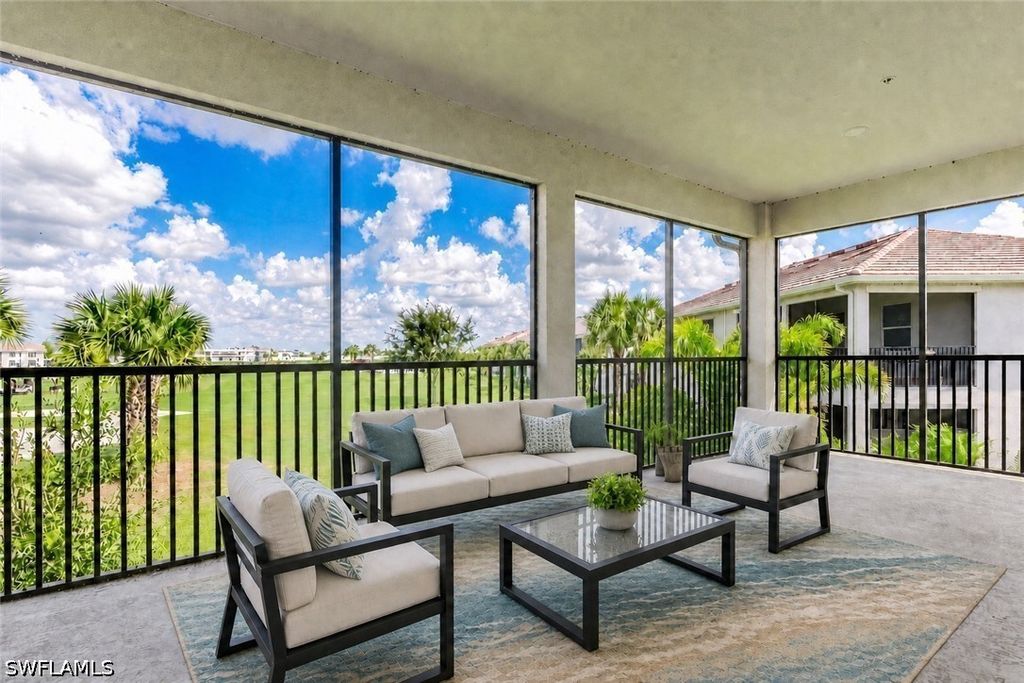 5697 Melbourne Ct 7022, Ave Maria