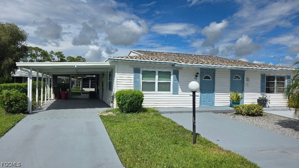 36 Pinewood Blvd, Lehigh Acres