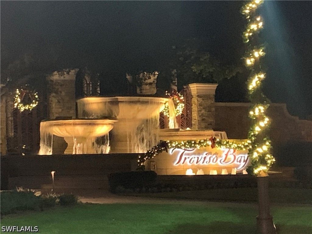 9816 Giaveno Cir 1317, Naples
