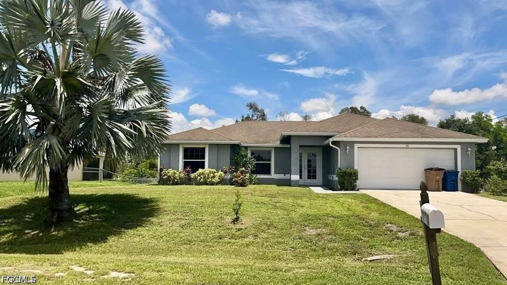 395 Palomar Ave, Lehigh Acres