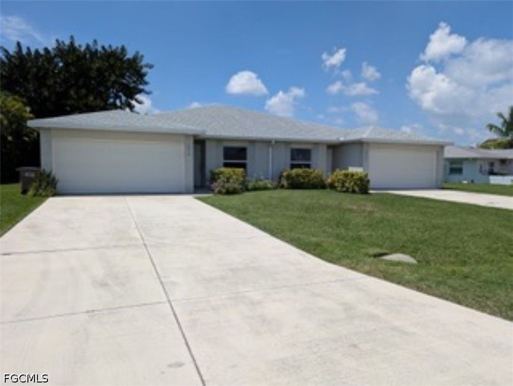 3916 Se 11th Ave, Cape Coral
