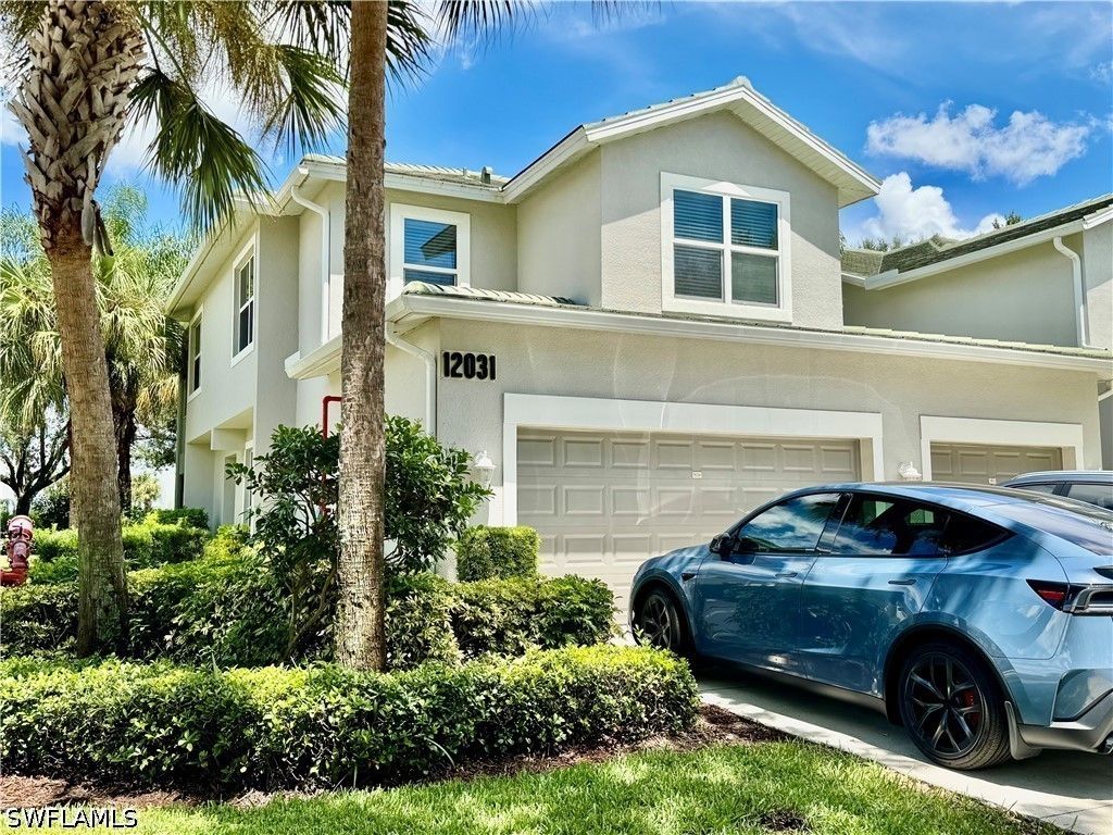 12031 Champions Green Way 808, Fort Myers