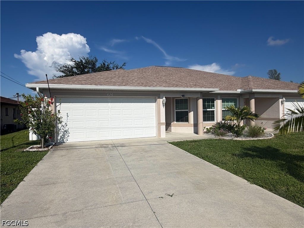 626 Se 13th Pl, Cape Coral