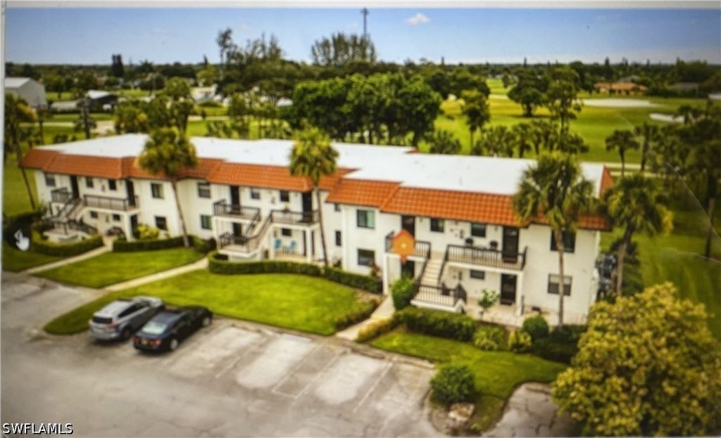 4286 27th Ct Sw 101, Naples