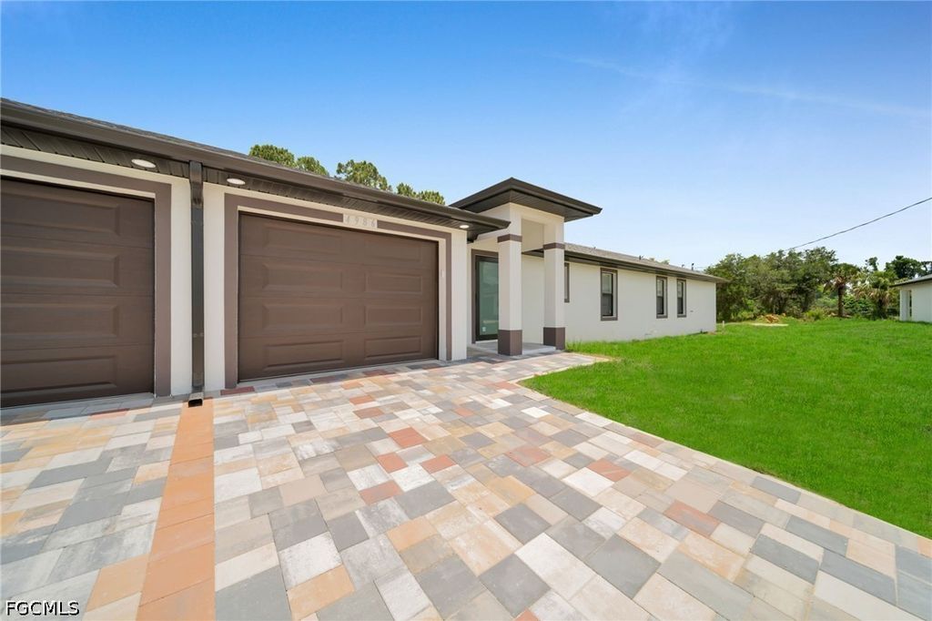 4986 Fairway Ct 4986, Lehigh Acres