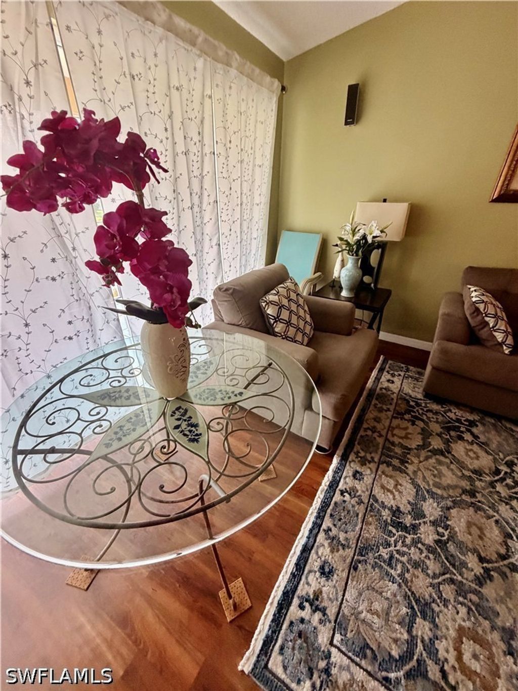 1290 Yesica Ann Cir 204, Naples
