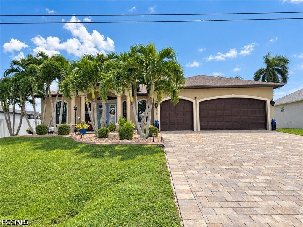 1320 Sw 31st Ter, Cape Coral