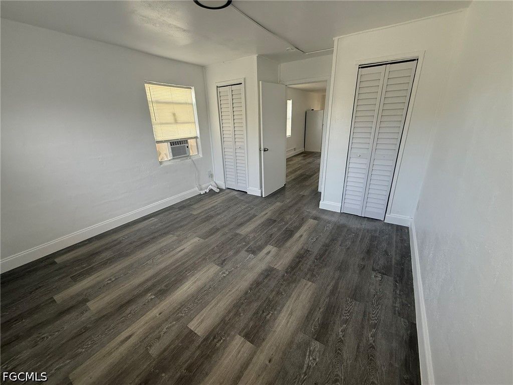 3049 2nd St 4, Fort Myers