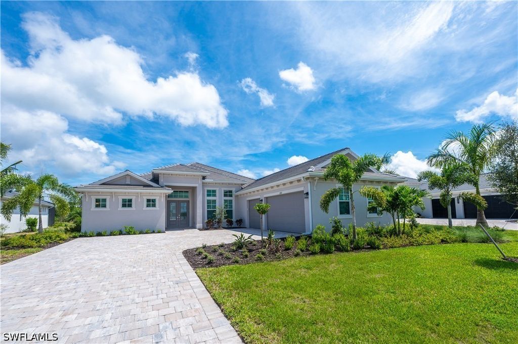 17323 Blue Sapphire Dr, Fort Myers