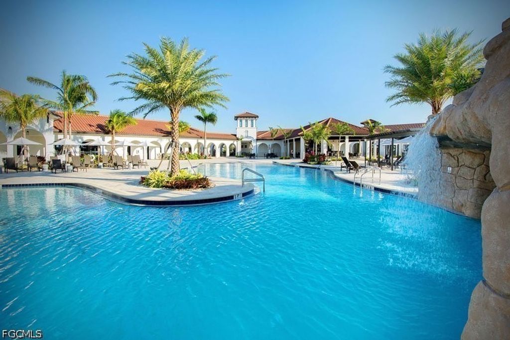 11784 Grand Belvedere Way 202, Fort Myers