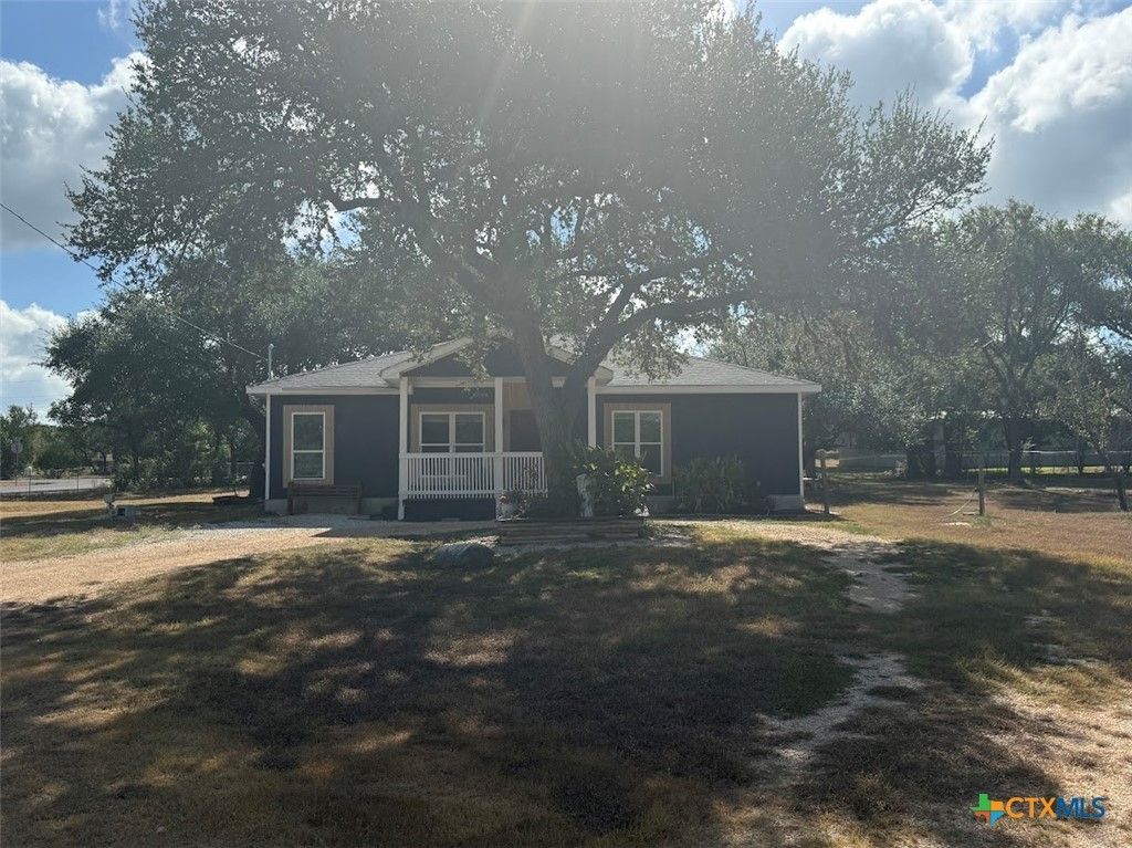 120 Town View A, Canyon Lake