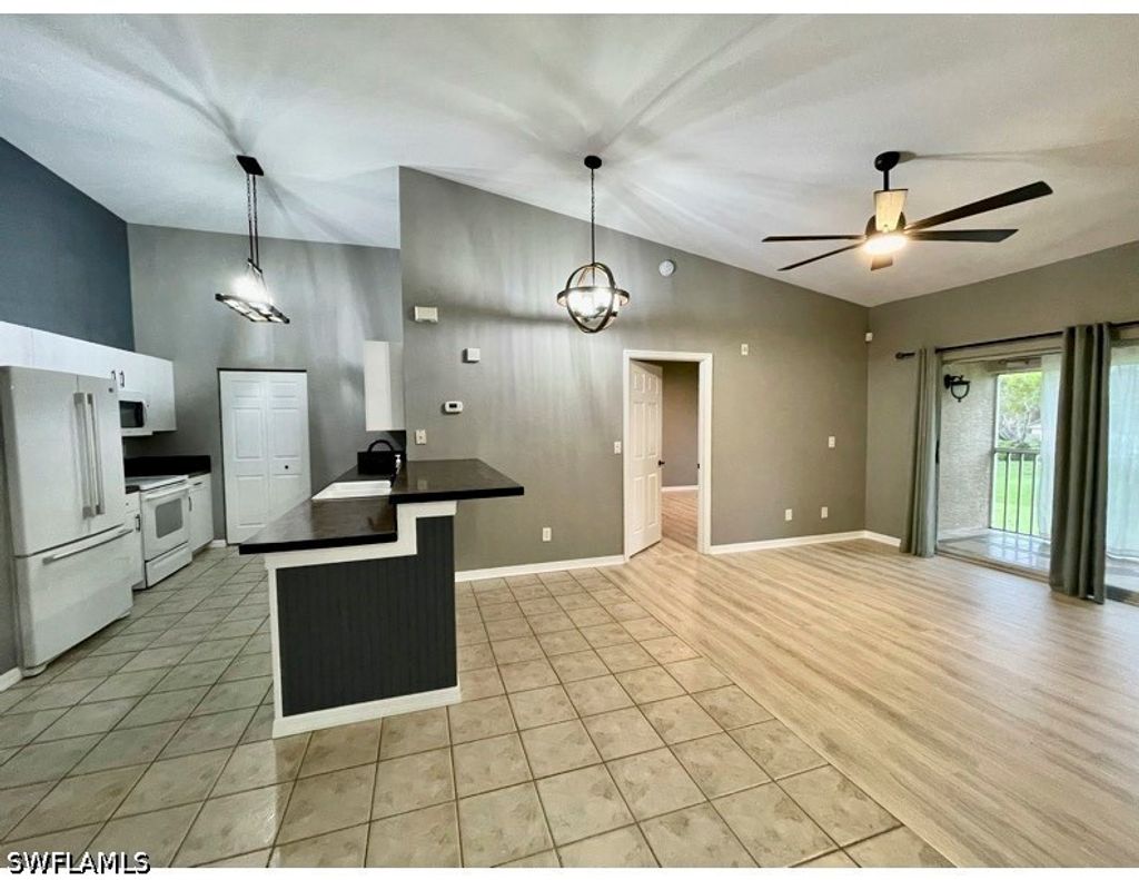 27095 Matheson Ave 208, Bonita Springs