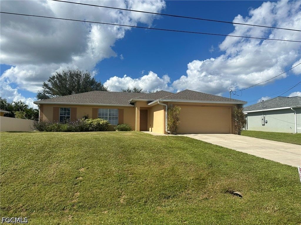 2148 Nw 21st Pl, Cape Coral
