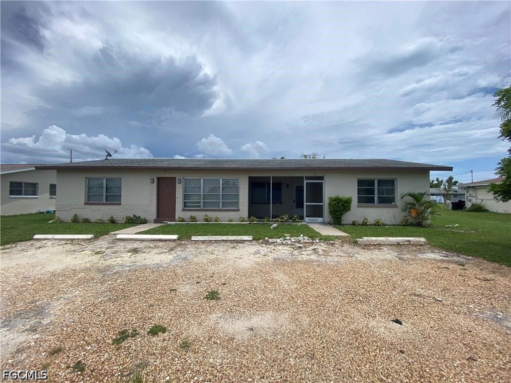 330 Palmetto Dr A, Cape Coral