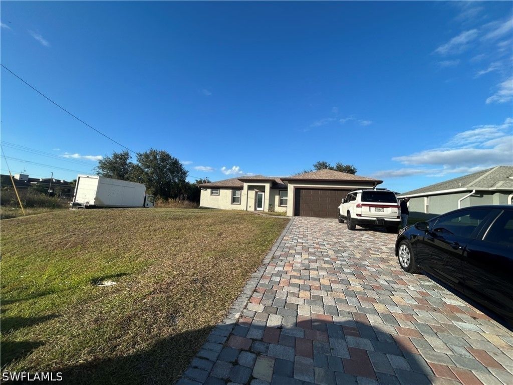 811 Milwaukee Blvd, Lehigh Acres