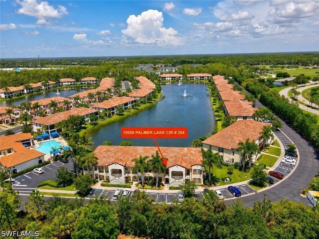 15098 Palmer Lake Cir 204, Naples