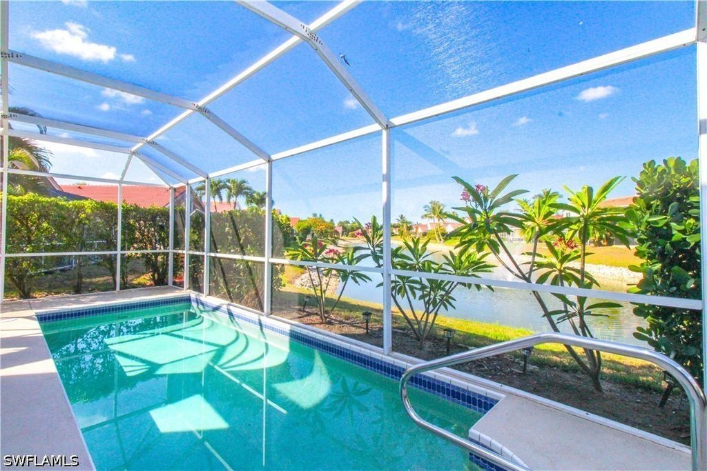 135 Lady Palm Dr, Naples