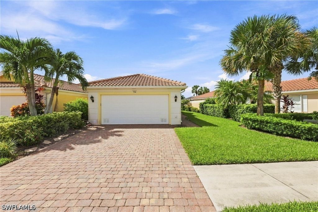7784 Ionio Ct, Naples