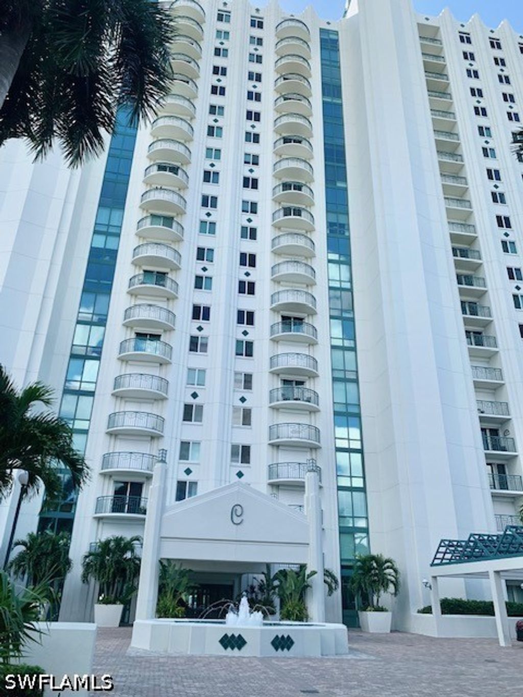 7515 Pelican Bay Blvd 20a, Naples