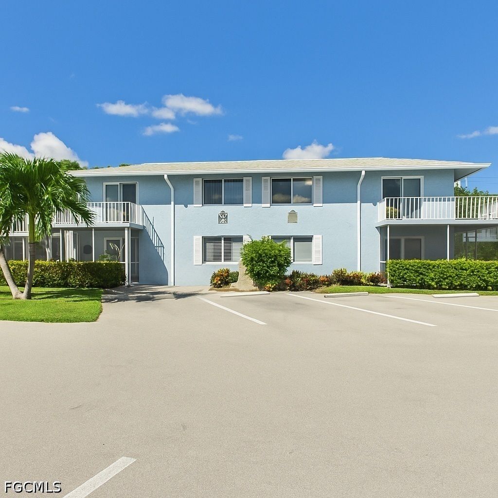 232 Palm Dr 47-5, Naples