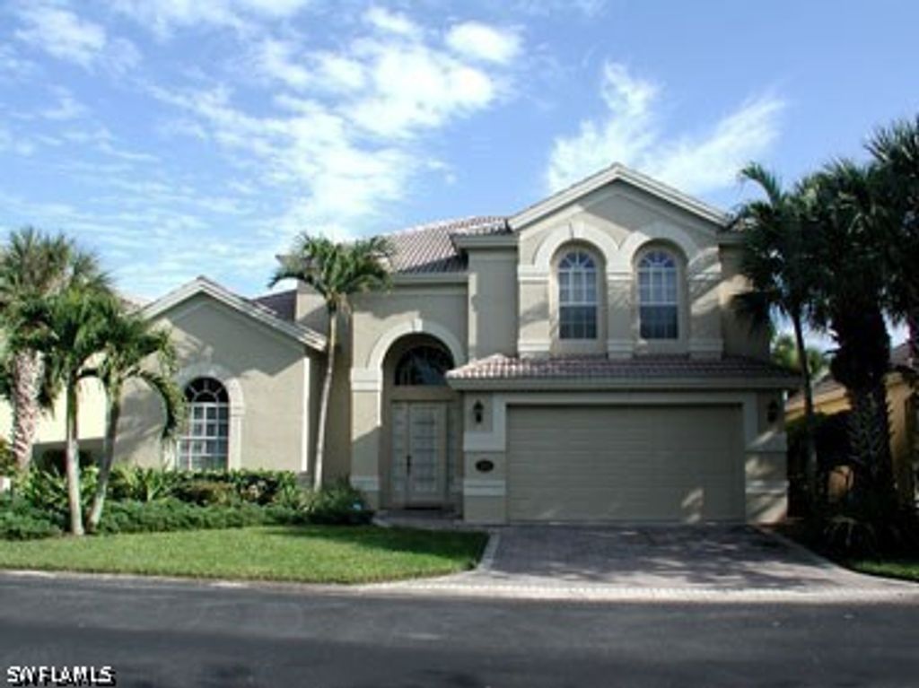2312 Island Cv Cir, Naples