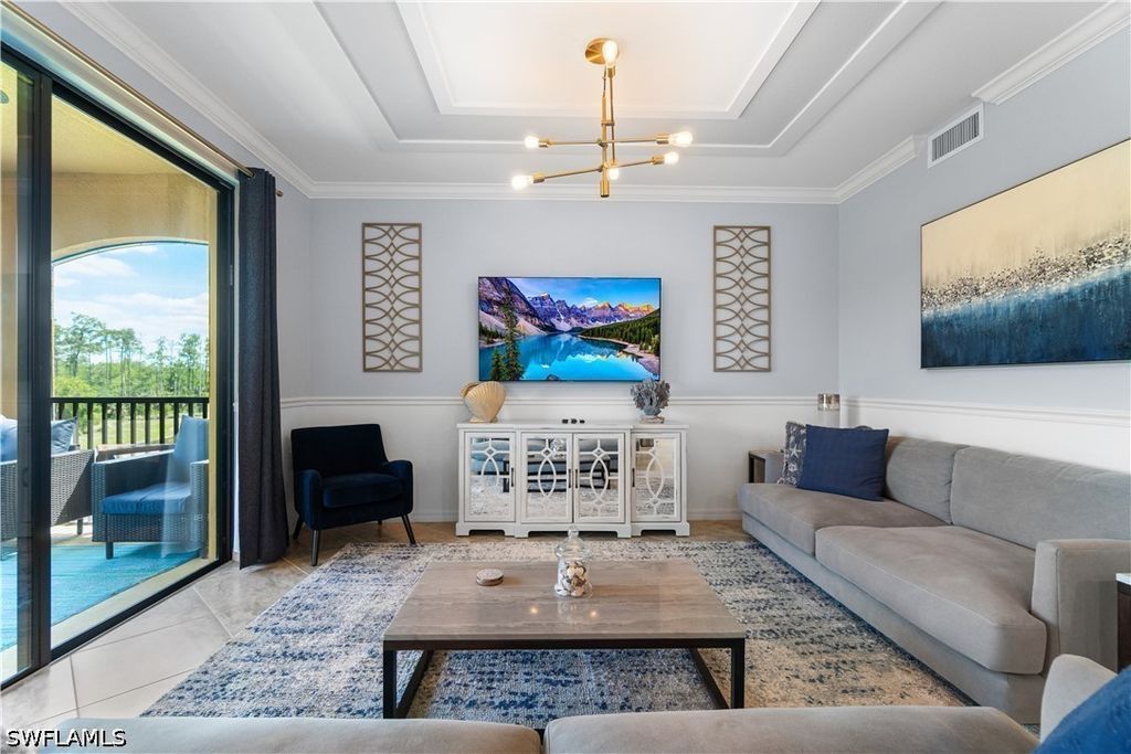 9590 Trevi Ct 5337, Naples