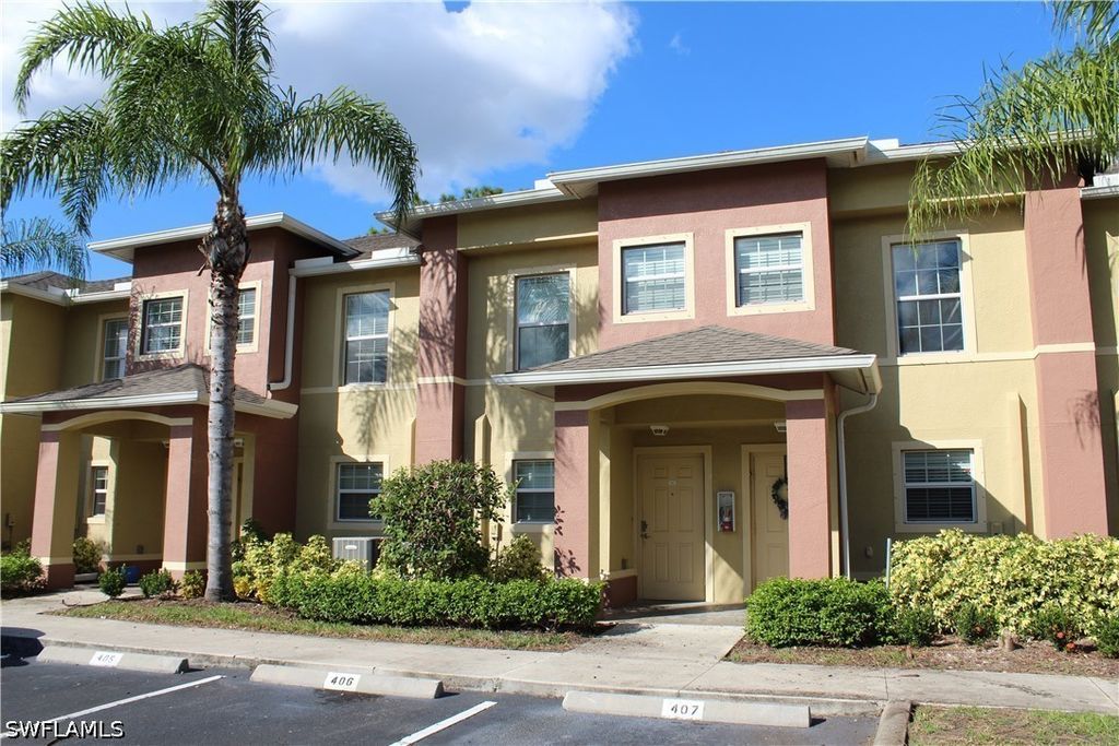 9076 Gervais Cir 403, Naples