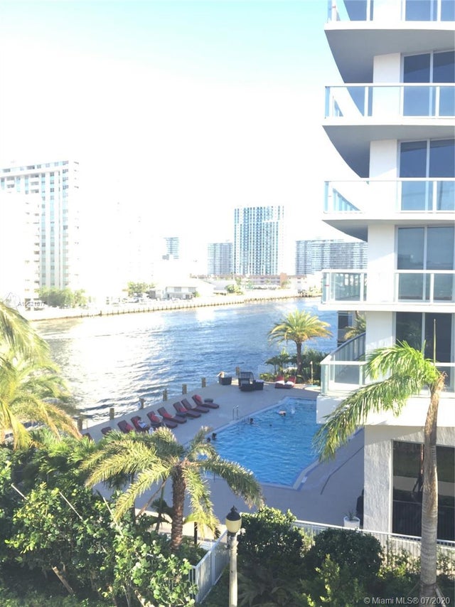 5 of 22 - 2600 E Hallandale Beach 2202, Hallandale Beach, FL