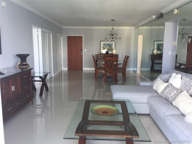 2 of 34 - 3901 S Ocean Dr 14e, Hollywood, FL