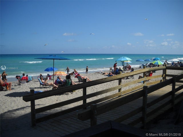 4 of 16 - 3901 S Ocean Dr 12d, Hollywood, FL