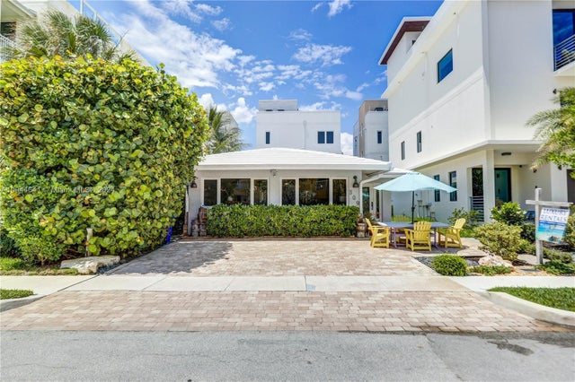 3 of 95 - 309 Oak St, Hollywood, FL
