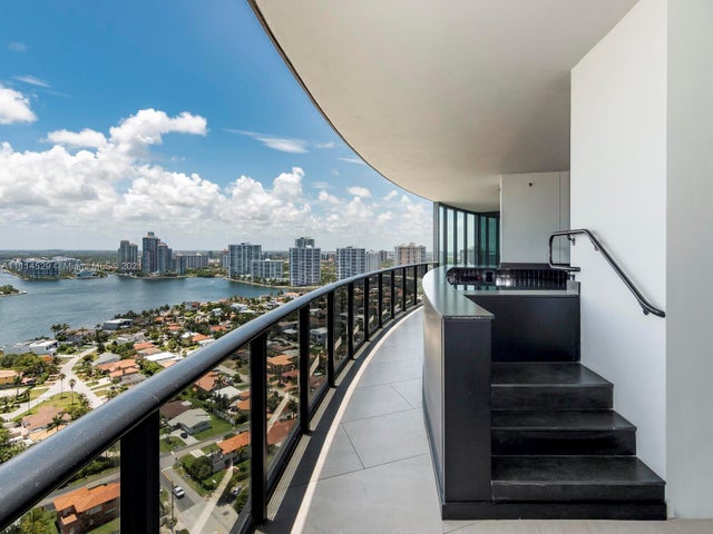3 of 56 - 18555 Collins Ave 2503, Sunny Isles Beach, FL