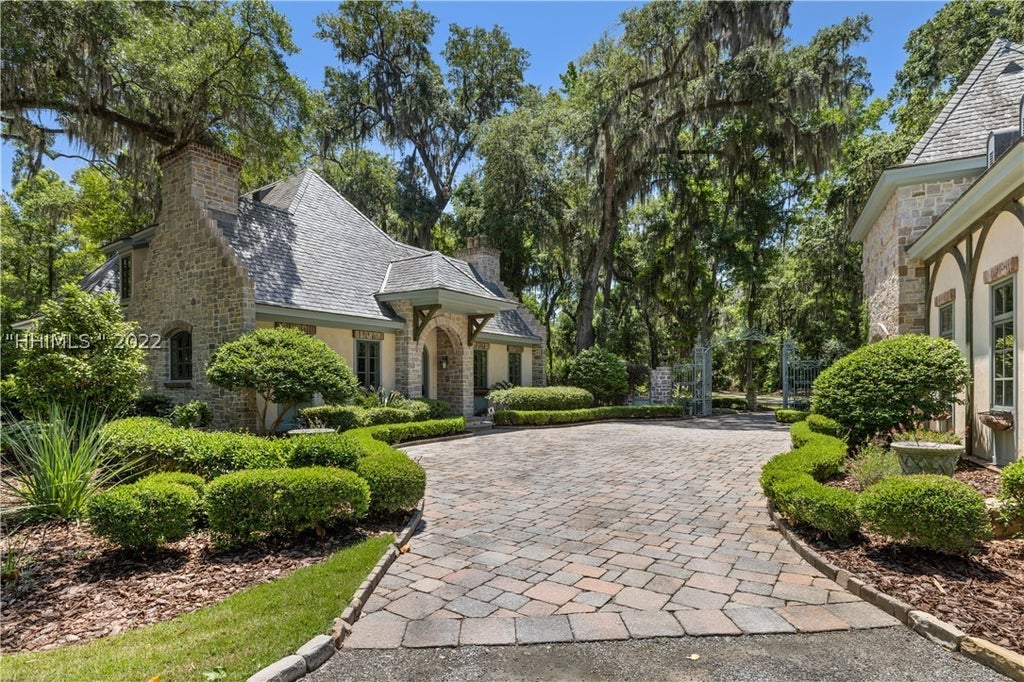 28 Seven Oaks Drive, Colleton River, Bluffton Real Estate For Sale Dot Real Estate