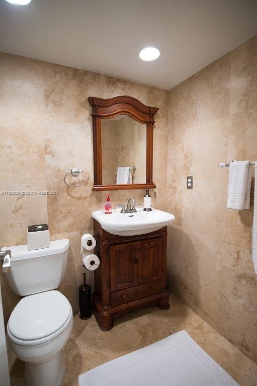 2 of 24 - 3901 S Ocean Dr 1h, Hollywood, FL