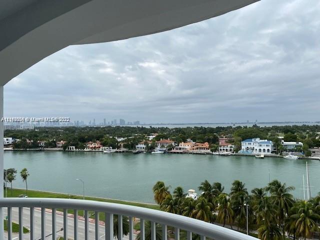 3 of 25 - 5401 Collins Ave 833, Miami Beach, FL