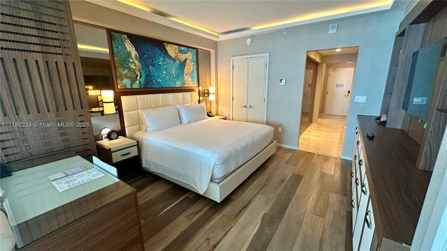3 of 15 - 551 N Fort Lauderdale Beach Blvd H1510, Fort Lauderdale, FL