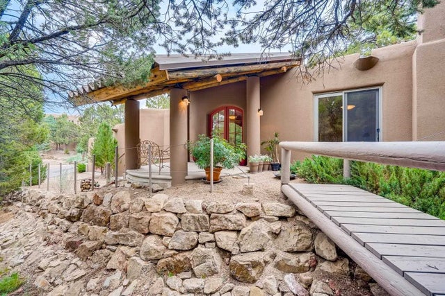 1404 Tesuque Creek, Santa Fe