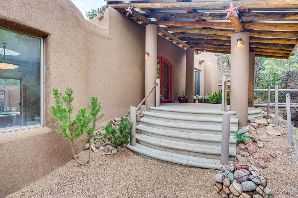 1404 Tesuque Creek, Santa Fe Property Listing MLS® 202103298
