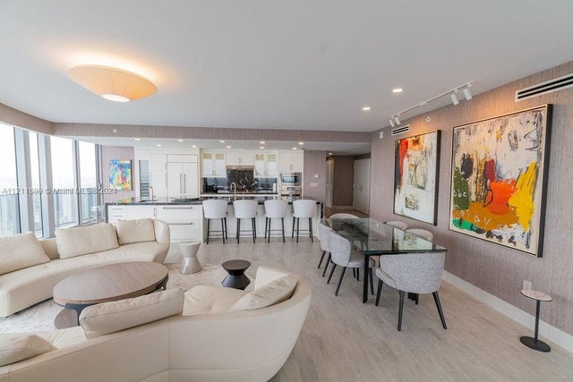 3 of 61 - 488 Ne 18th St 5012, Miami, FL