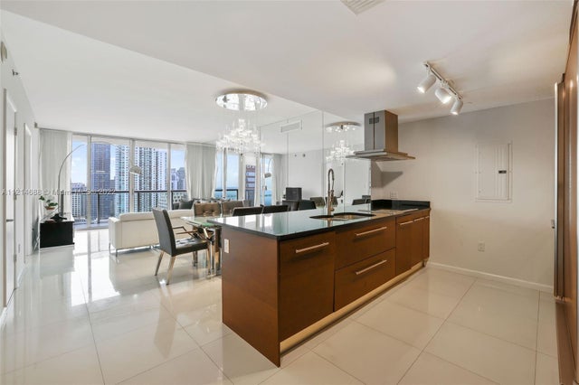 2 of 39 - 495 Brickell Ave 3903, Miami, FL