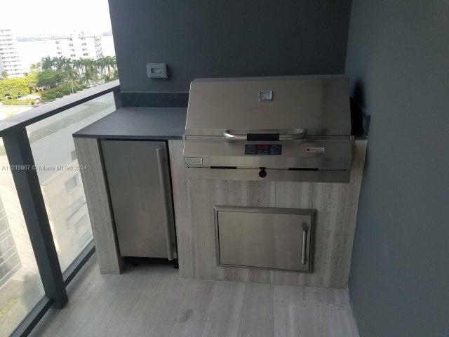 4 of 18 - 1451 Brickell Ave 1206, Miami, FL