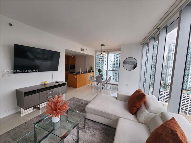 1 of 20 - 485 Brickell Ave 2504, Miami, FL
